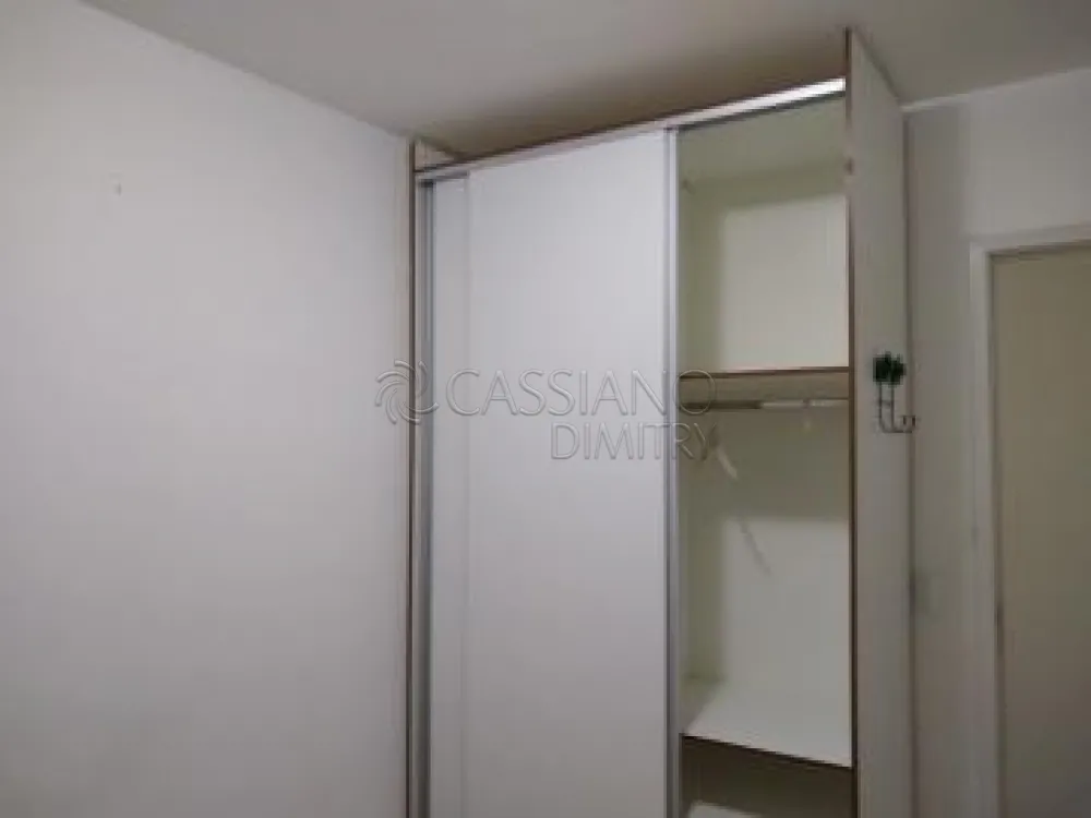 Alugar Apartamento / Padrão em São José dos Campos R$ 1.700,00 - Foto 5