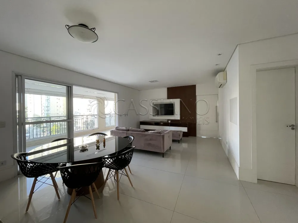 Alugar Apartamento / Padrão em São José dos Campos R$ 7.500,00 - Foto 1