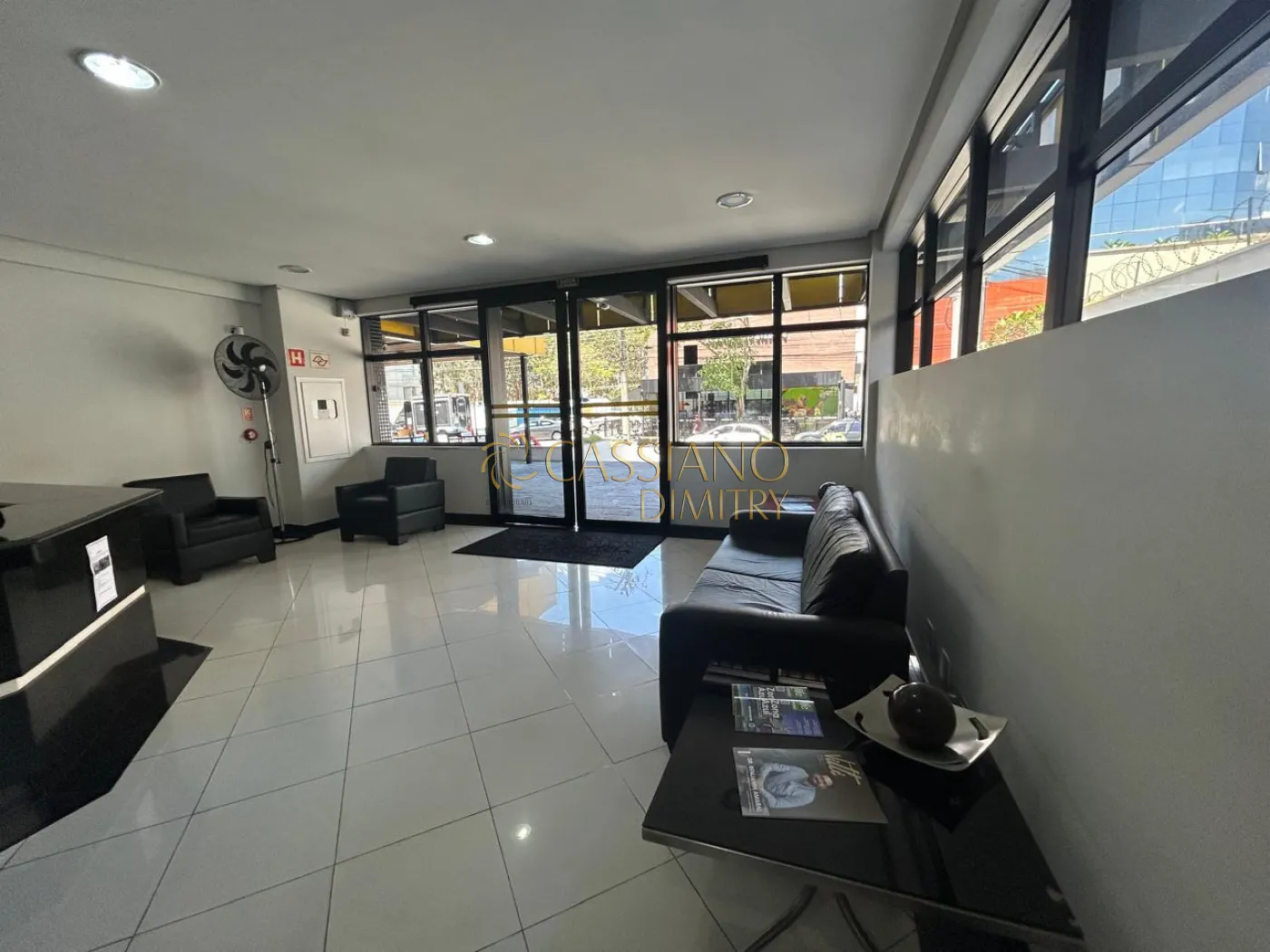 Alugar Comercial / Sala em São José dos Campos R$ 2.450,00 - Foto 9