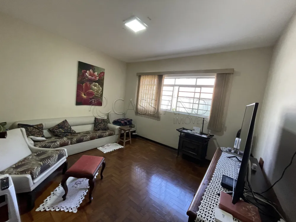 Comprar Casa / Padrão em São José dos Campos R$ 2.780.000,00 - Foto 5