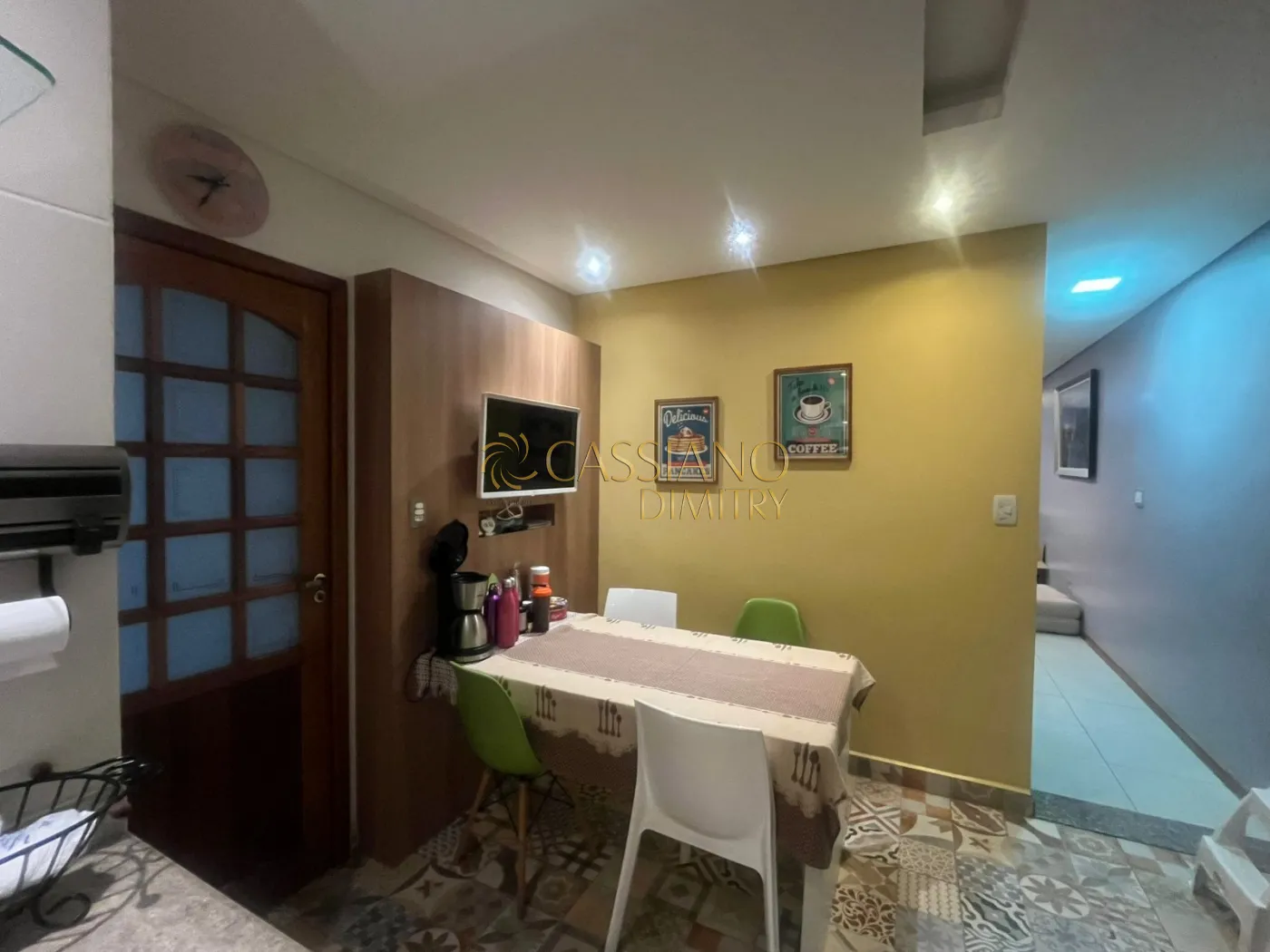 Comprar Casa / Padrão em São José dos Campos R$ 900.000,00 - Foto 1