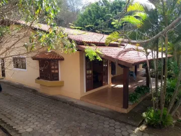 imagem 4 - Chácara à venda de 2.600m² | 04 dormitórios, sendo 02 suítes e 04 vagas de garagem | Condomínio Residencial Village Alpino - Freitas | São José dos Campos | imagem 4 - Chácara à venda de 2.600m² | 04 dormitórios, sendo 02 suítes e 04 vagas de garagem | Condomínio Residencial Village Alpino - Freitas | São José dos Campos |