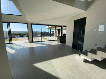 imagem 2 - Casa à venda de 416m² | 04 dormitórios, sendo todos suítes e 04 vagas de garagem | Condomínio Colinas do Paratehy Norte - Urbanova | São José dos Campos imagem 2 - Casa à venda de 416m² | 04 dormitórios, sendo todos suítes e 04 vagas de garagem | Condomínio Colinas do Paratehy Norte - Urbanova | São José dos Campos