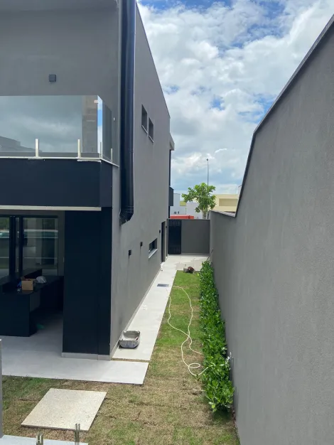 imagem 3 - Casa à venda de 355m² | 04 dormitórios, sendo suítes e 02 vagas de garagem | Condomínio Alphaville II - Urbanova | São José dos Campos | imagem 3 - Casa à venda de 355m² | 04 dormitórios, sendo suítes e 02 vagas de garagem | Condomínio Alphaville II - Urbanova | São José dos Campos |