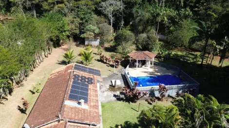 imagem 3 - Chácara à venda de 22.000m² | 03 dormitórios, sendo 01 suíte, 02 banheiros e 04 vagas de garagem |  Avenida Ippensen | São José dos Campos | imagem 3 - Chácara à venda de 22.000m² | 03 dormitórios, sendo 01 suíte, 02 banheiros e 04 vagas de garagem |  Avenida Ippensen | São José dos Campos |