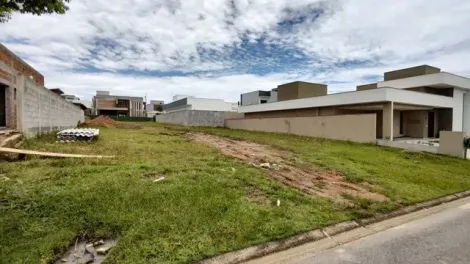 imagem 3 - Terreno à Venda de 600m², plano e vista definitiva | Cond. Colinas do Paratehy Norte imagem 3 - Terreno à Venda de 600m², plano e vista definitiva | Cond. Colinas do Paratehy Norte