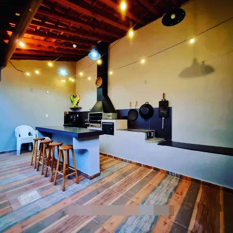 Sobrado alto padrão de 200m² com 3 suítes à venda em Villa Branca | Jacareí