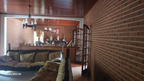 imagem 2 - Chácara à venda de 650m² | 03 dormitórios, sendo 01 suíte e 10 vagas de garagem | Cruz Vera - Brasópolis - MG | imagem 2 - Chácara à venda de 650m² | 03 dormitórios, sendo 01 suíte e 10 vagas de garagem | Cruz Vera - Brasópolis - MG |