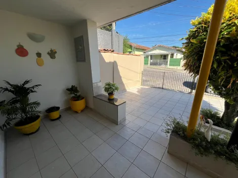 imagem 3 - Casa à Venda de 230m² | 06 dormitórios e 08 vagas de garagem | Vila Maria - São José dos Campos imagem 3 - Casa à Venda de 230m² | 06 dormitórios e 08 vagas de garagem | Vila Maria - São José dos Campos
