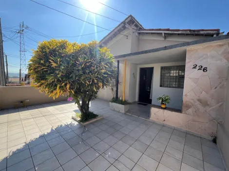 imagem 2 - Casa à Venda de 230m² | 06 dormitórios e 08 vagas de garagem | Vila Maria - São José dos Campos imagem 2 - Casa à Venda de 230m² | 06 dormitórios e 08 vagas de garagem | Vila Maria - São José dos Campos