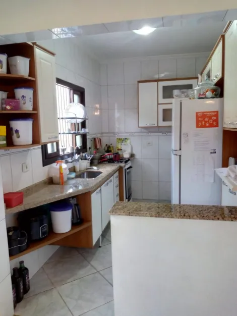 imagem 5 - Casa à Venda de 220m² |03 dormitórios sendo 02 suítes e 08 vagas de garagem | Cidade Morumbi - São José dos Campos imagem 5 - Casa à Venda de 220m² |03 dormitórios sendo 02 suítes e 08 vagas de garagem | Cidade Morumbi - São José dos Campos