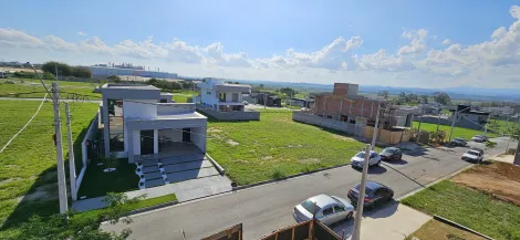 imagem 5 - Casa à venda de 196m² | 04 dormitórios, sendo 02 suítes e 02 vagas de garagem | Condomínio Vereda dos Campos - Putim | São José dos Campos | imagem 5 - Casa à venda de 196m² | 04 dormitórios, sendo 02 suítes e 02 vagas de garagem | Condomínio Vereda dos Campos - Putim | São José dos Campos |