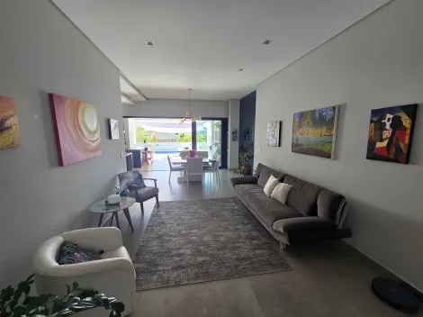 imagem 1 - Casa à venda de 225m² | 03 dormitórios, sendo 01 suíte e 04 vagas de garagem | Condomínio Jaguary - Urbanova | São José dos Campos | imagem 1 - Casa à venda de 225m² | 03 dormitórios, sendo 01 suíte e 04 vagas de garagem | Condomínio Jaguary - Urbanova | São José dos Campos |