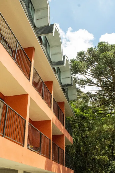 imagem 5 - Pousada à venda de 950m² | 15 banheiros e 20 vagas de garagem | Vila Inglesa | Campos do Jordão | imagem 5 - Pousada à venda de 950m² | 15 banheiros e 20 vagas de garagem | Vila Inglesa | Campos do Jordão |